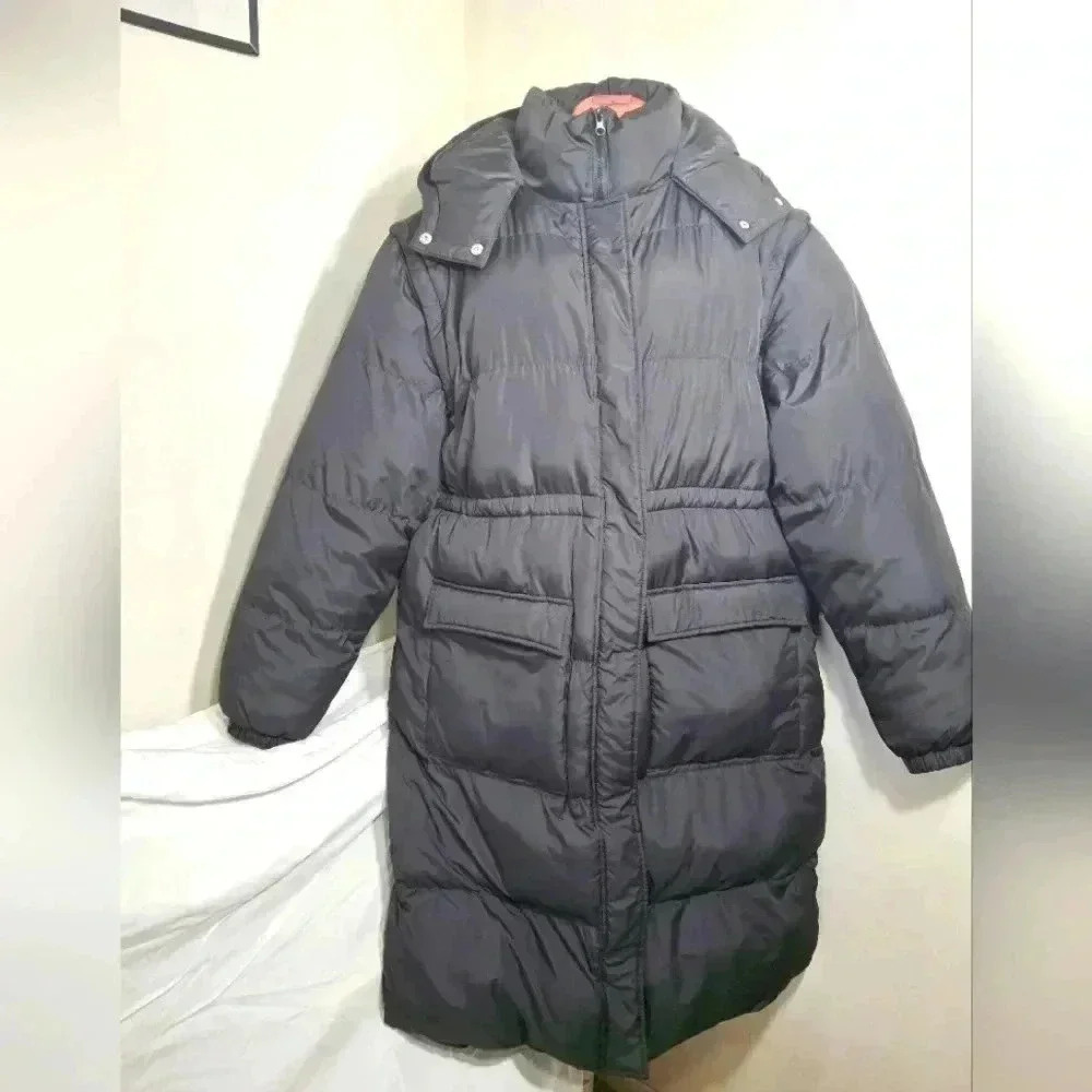 Justfab giant winter coat size XL  zip off sleeves